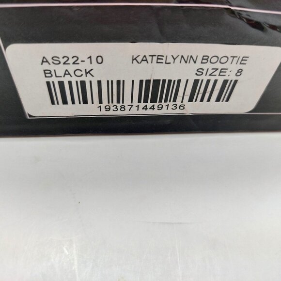 New York & Company Women's Katelynn Bootie Casual, Lace Up, Round Toe - Size 8 - Picture 14 of 15